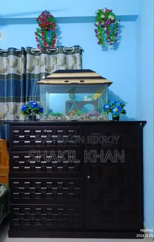 হাতিল কাঠের ওয়াড্রব