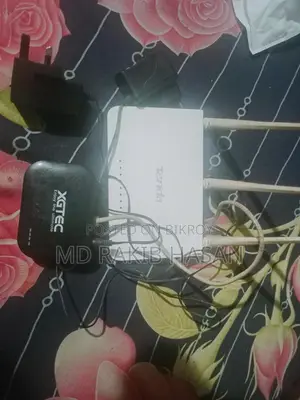 রাউটার। অণু