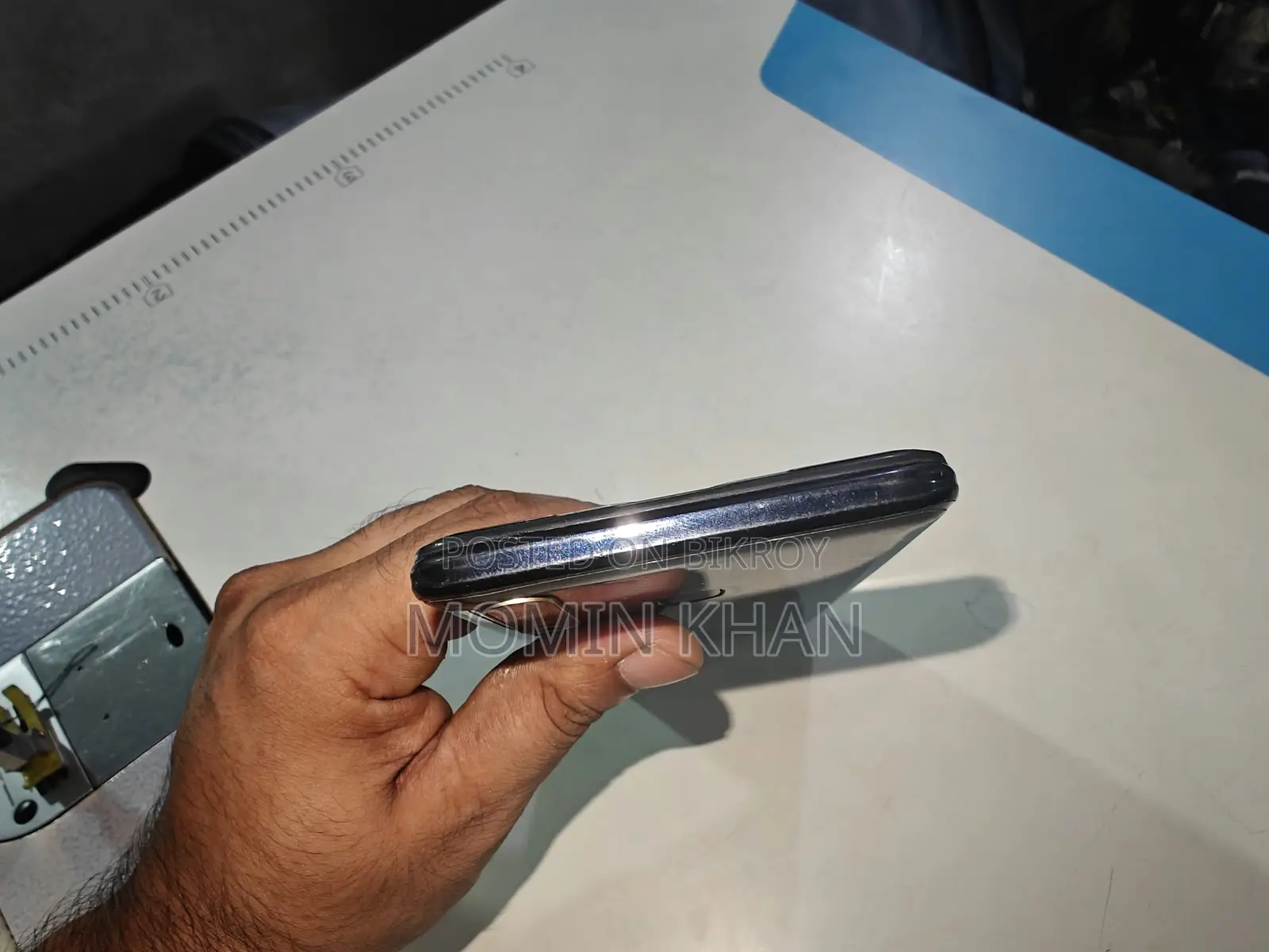Vivo Y19 128 GB Blue