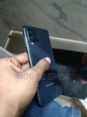 স্যামসাং গ্যালাক্সি এ২২ ১২৮ জিবি নীল