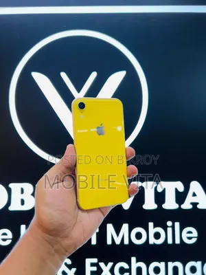 Apple iPhone XR 64 GB Yellow