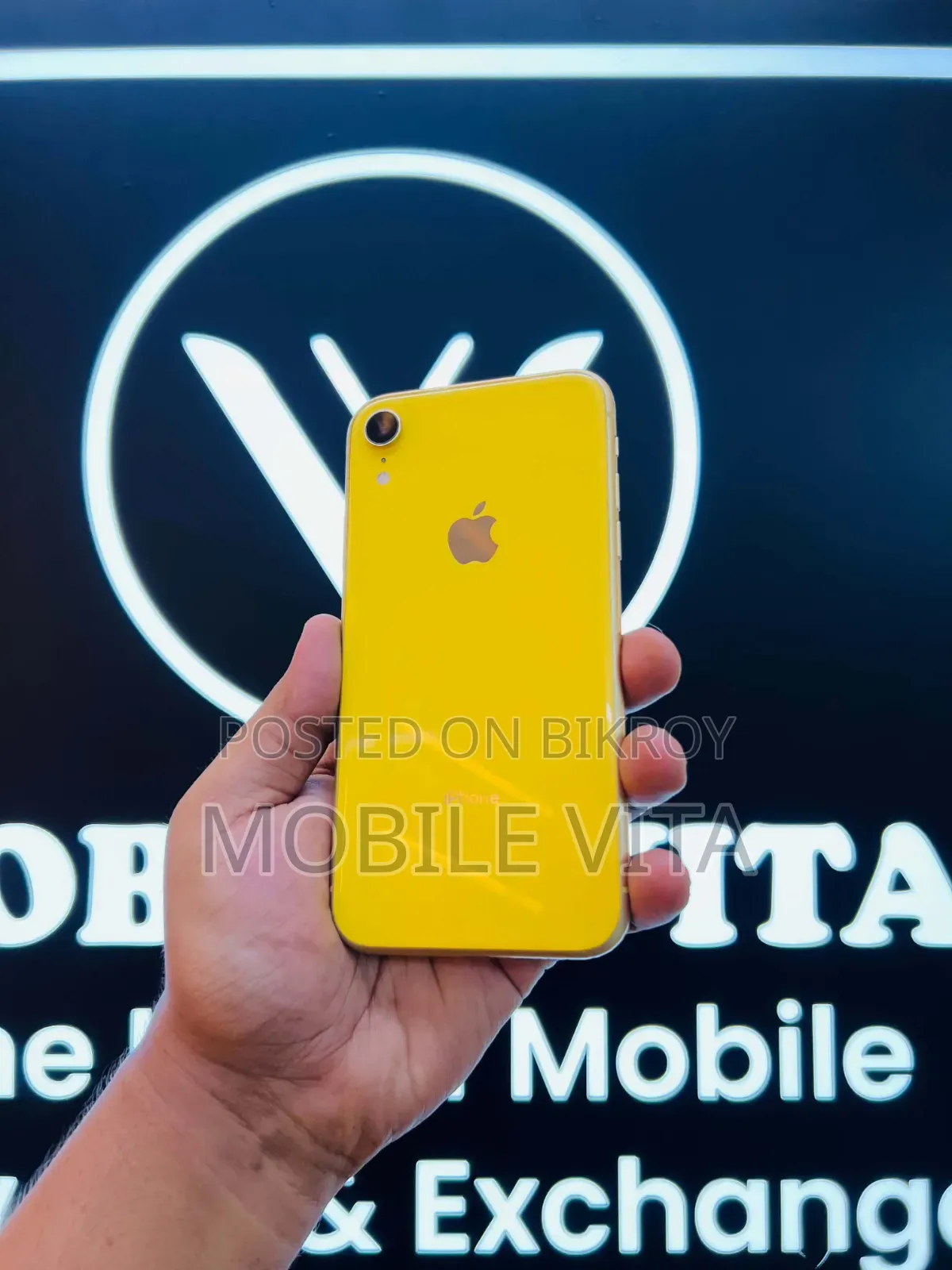 Apple iPhone XR 64 GB Yellow