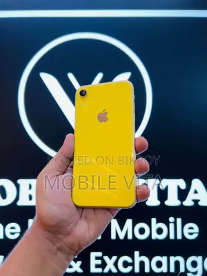 Apple iPhone XR 64 GB Yellow