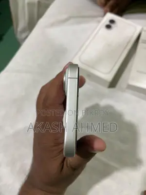Apple iPhone 16 128 GB White