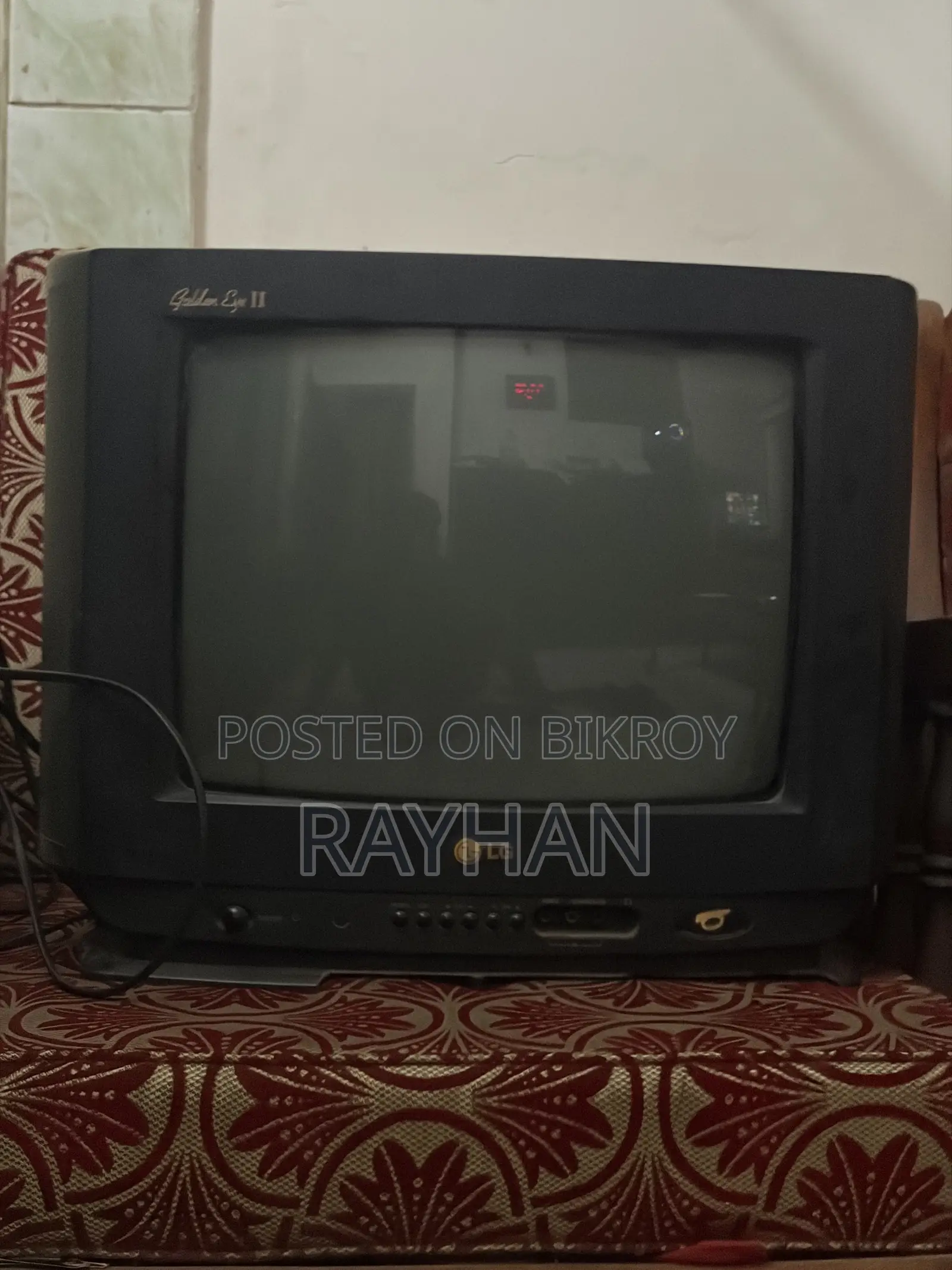 এলজি গোল্ডেন আই ২ (২)