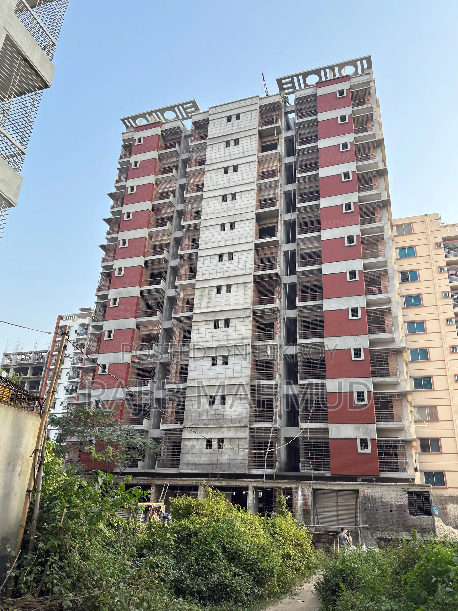 আমাদের বাড়ি, বসিলার ৪টি বেডরুমের অ্যাপার্টমেন্ট বিক্রয়