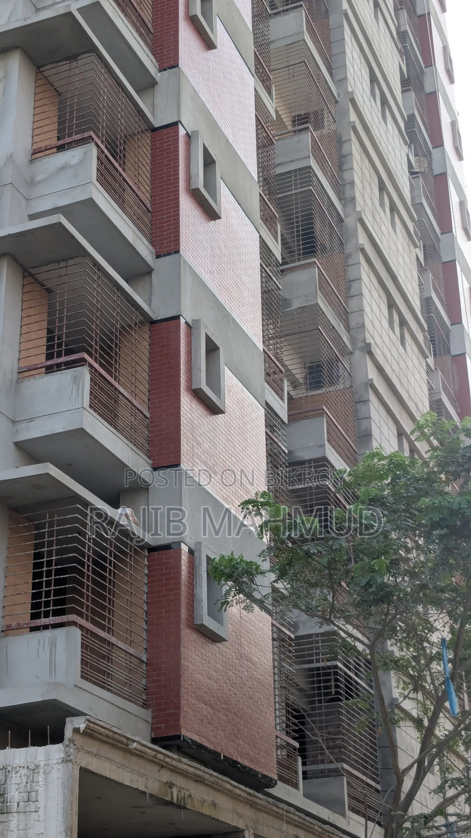আমাদের বাড়ি, বসিলার ৪টি বেডরুমের অ্যাপার্টমেন্ট বিক্রয়