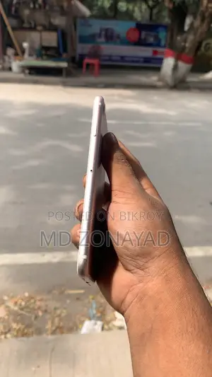 Apple iPhone 7 32 GB White