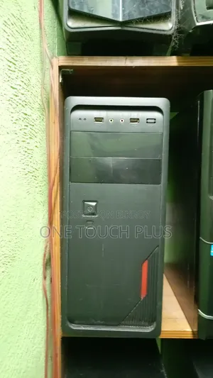 Desktop Computer 4GB Intel Core i3 HDD 320GB