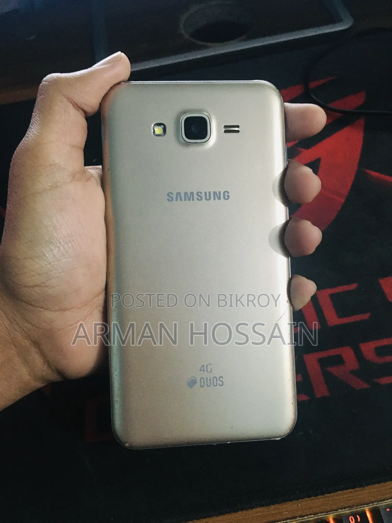 Samsung Galaxy J7 16 GB Gold