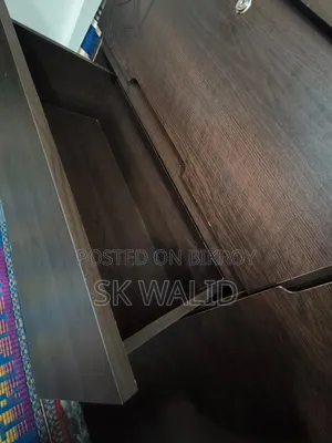 নতুন ওয়ারড্রব।