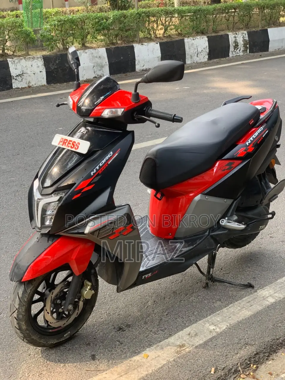 টিভিএস এনটর্ক ১২৫ ২০২৪ লাল