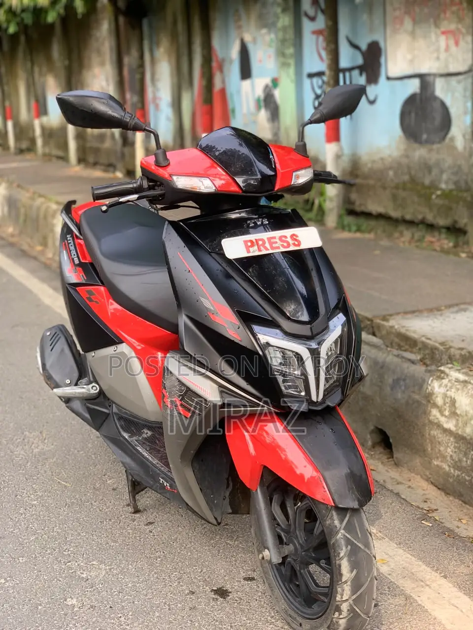 টিভিএস এনটর্ক ১২৫ ২০২৪ লাল
