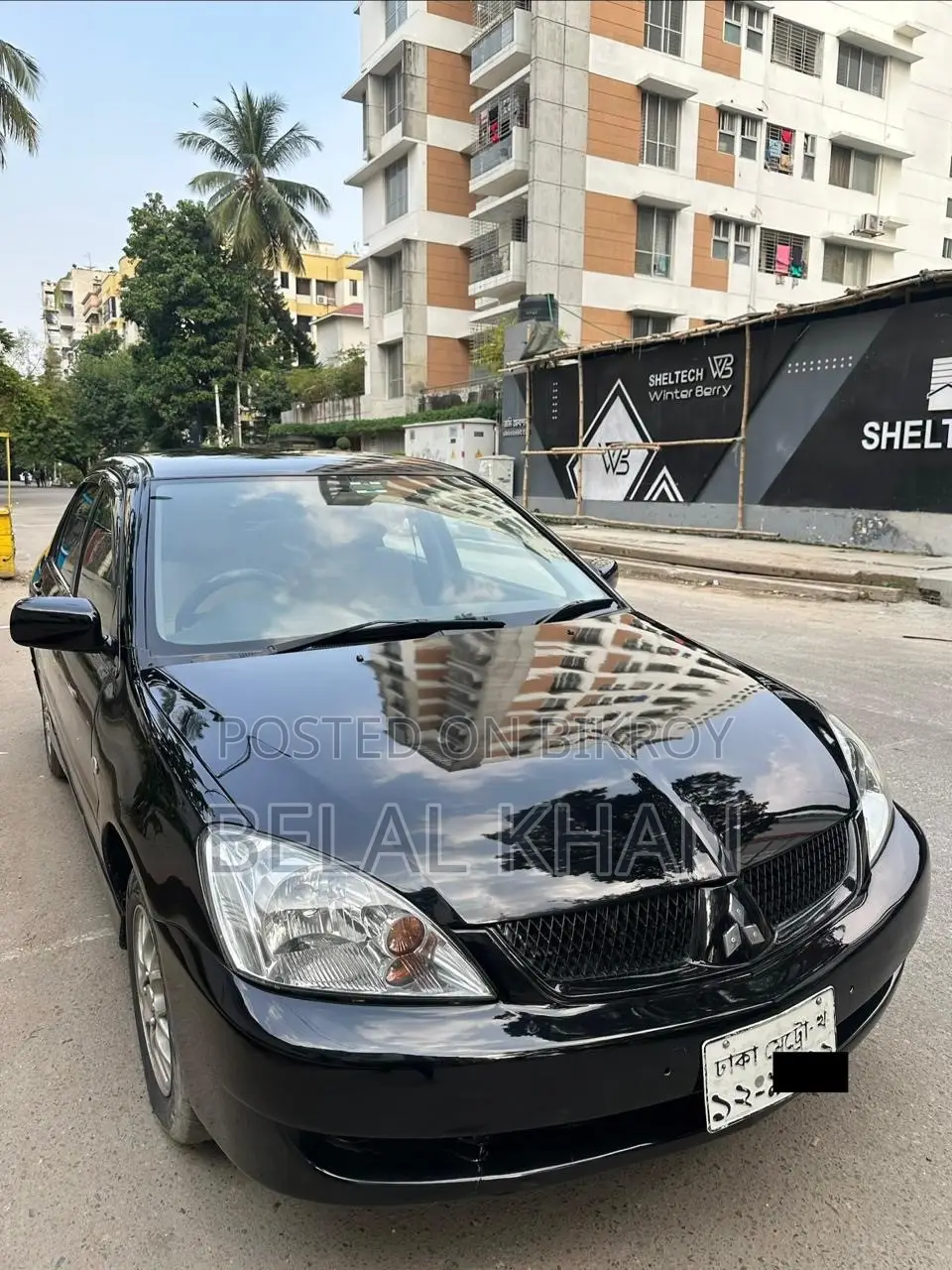 মিতসুবিশি ল্যান্সার ২০০৯ কালো