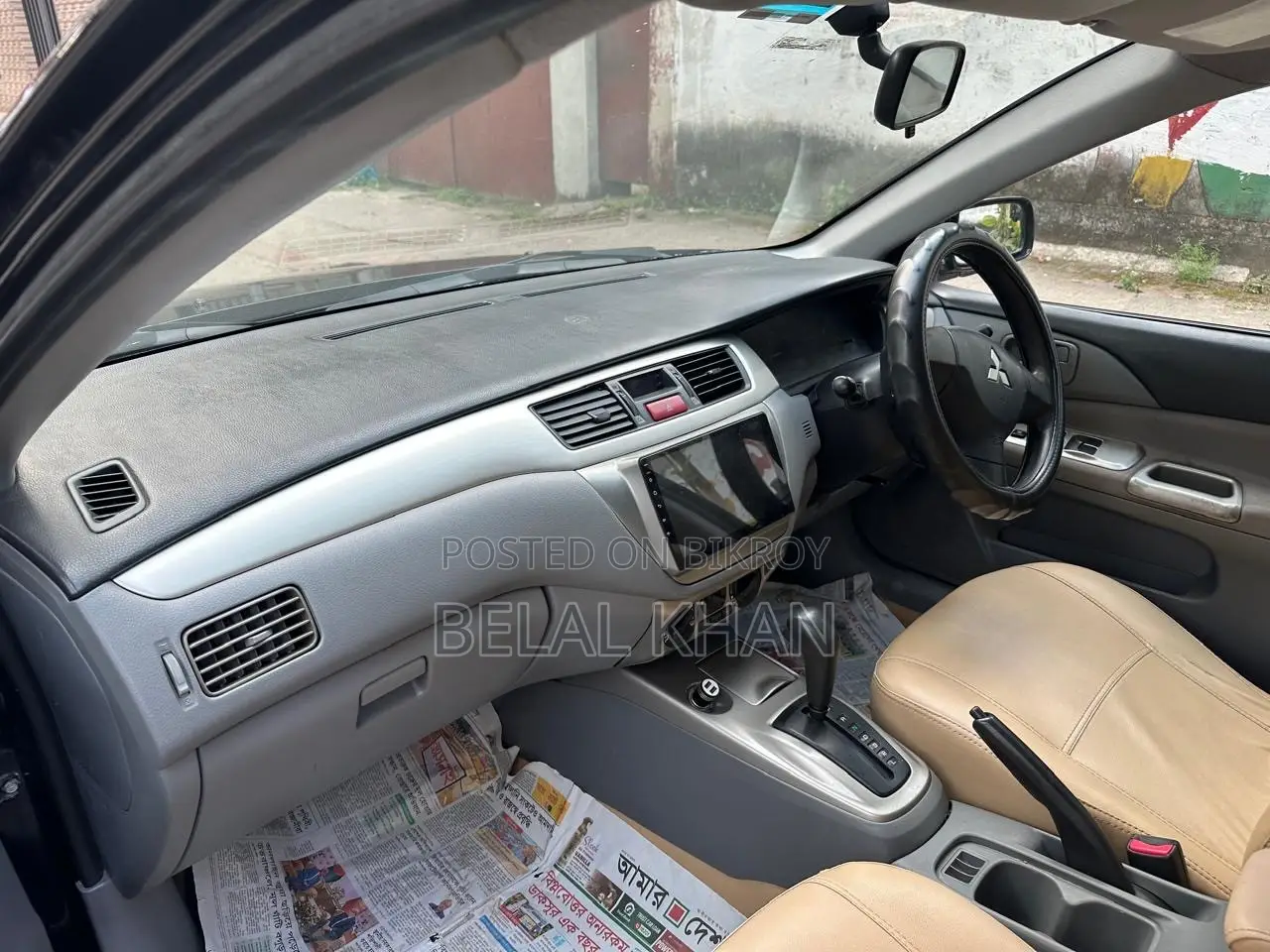 মিতসুবিশি ল্যান্সার ২০০৯ কালো