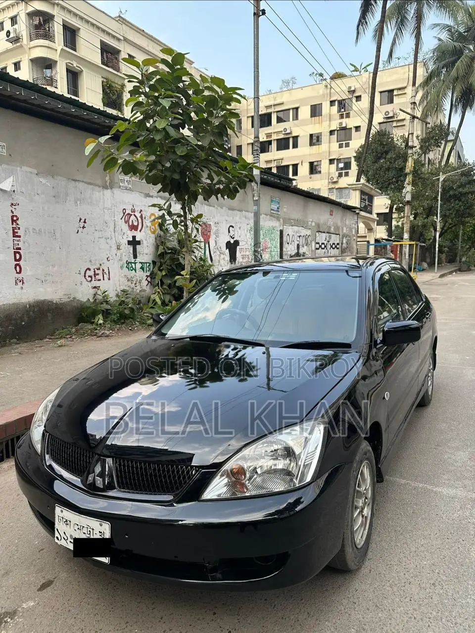 মিতসুবিশি ল্যান্সার ২০০৯ কালো