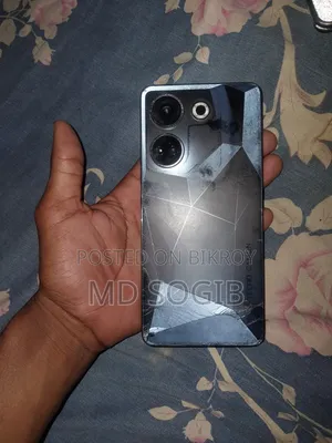 টেকনো ক্যামন ২০ ২৫৬ জিবি ব্ল্যাক