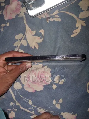 টেকনো ক্যামন ২০ ২৫৬ জিবি ব্ল্যাক