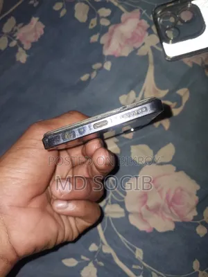 টেকনো ক্যামন ২০ ২৫৬ জিবি ব্ল্যাক