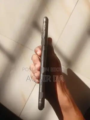 New Apple iPhone 11 64 GB Black