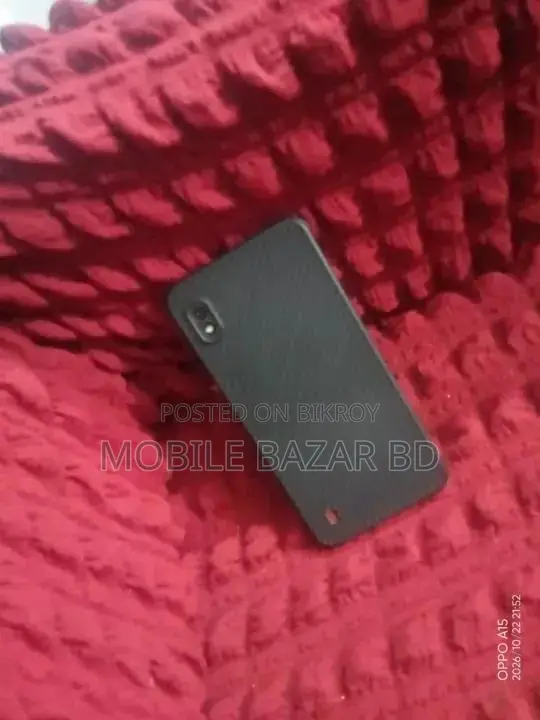 Samsung A10 32 GB Red