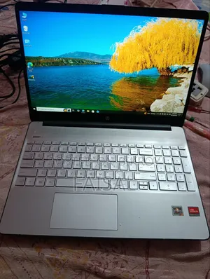 Laptop HP 15 8GB AMD Ryzen SSD 256GB