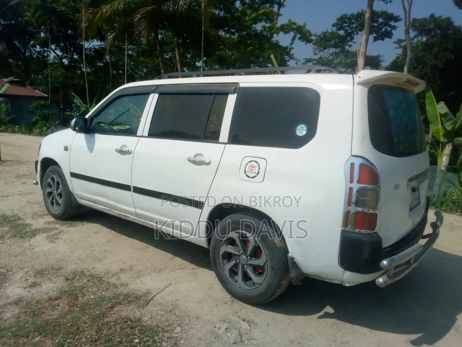 Toyota Probox 2004 White