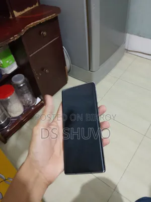 Sharp Aquos R6 128 GB Black