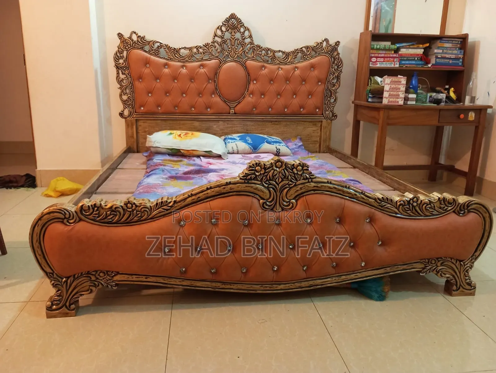 এন্টিক কালার বেডরুম ফার্নিচার সেট