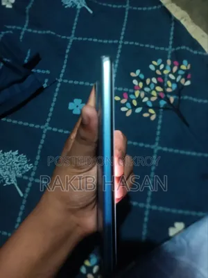 Vivo Y15S 32 GB