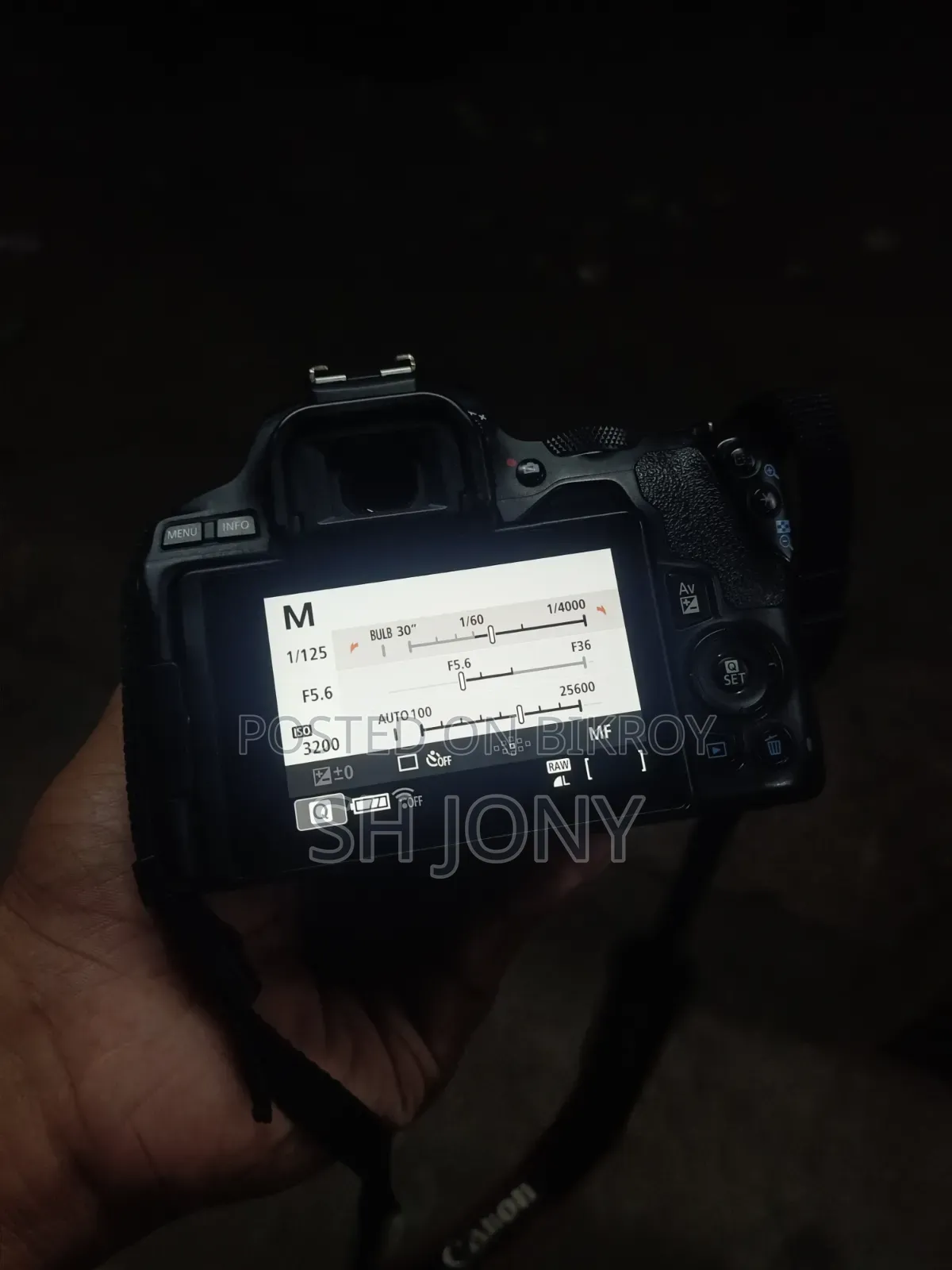 250d & 18-55 Kit Lens For Sale