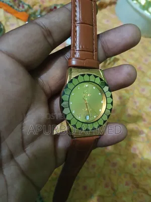 Swistar ব্র্যান্ডের গোল্ড প্লেটার স্টাইলিশ ঘড়ি লেডিস অরিজিনাল,