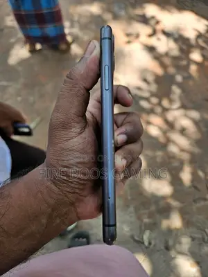 Apple iPhone 11 128 GB Black
