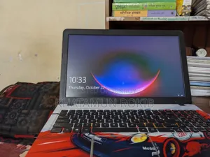 Laptop Asus Vivobook 15 4GB Intel Celeron SSD 128GB