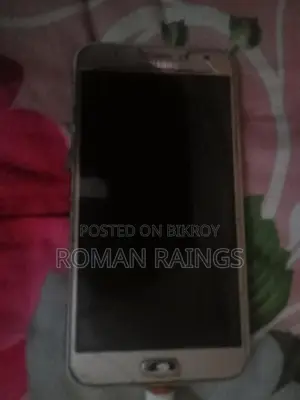 Samsung Galaxy J5 16 GB Black