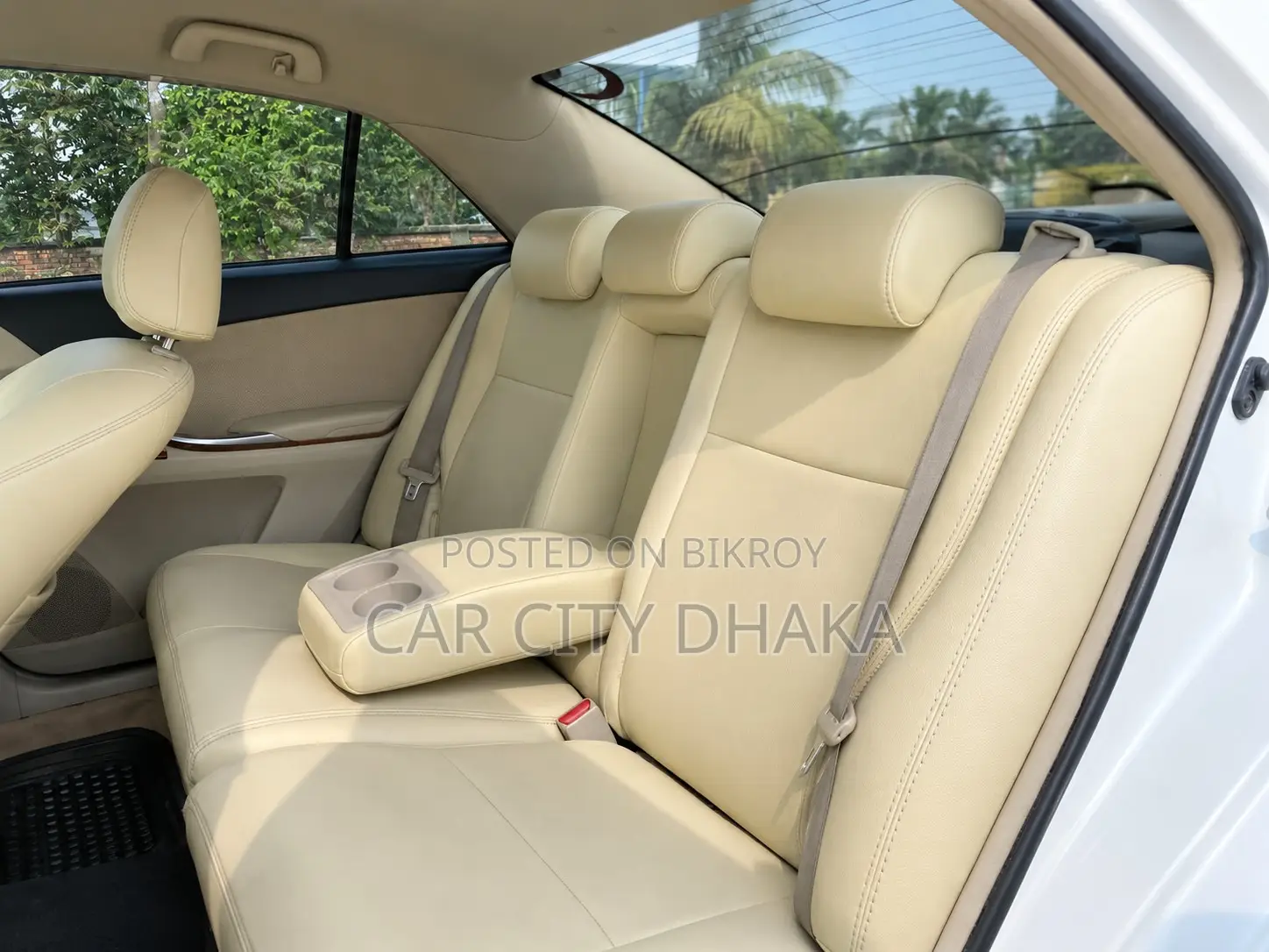 Toyota Premio 2014 Pearl