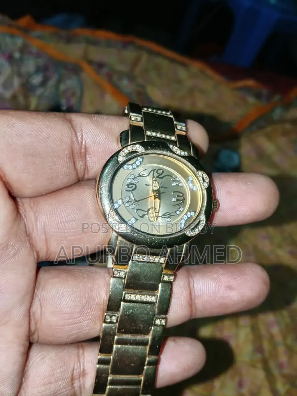 আকর্ষনীয় ডিজাইনের গর্জিয়াস লেডিস রিস্টওয়াচ (New Window Brand)
