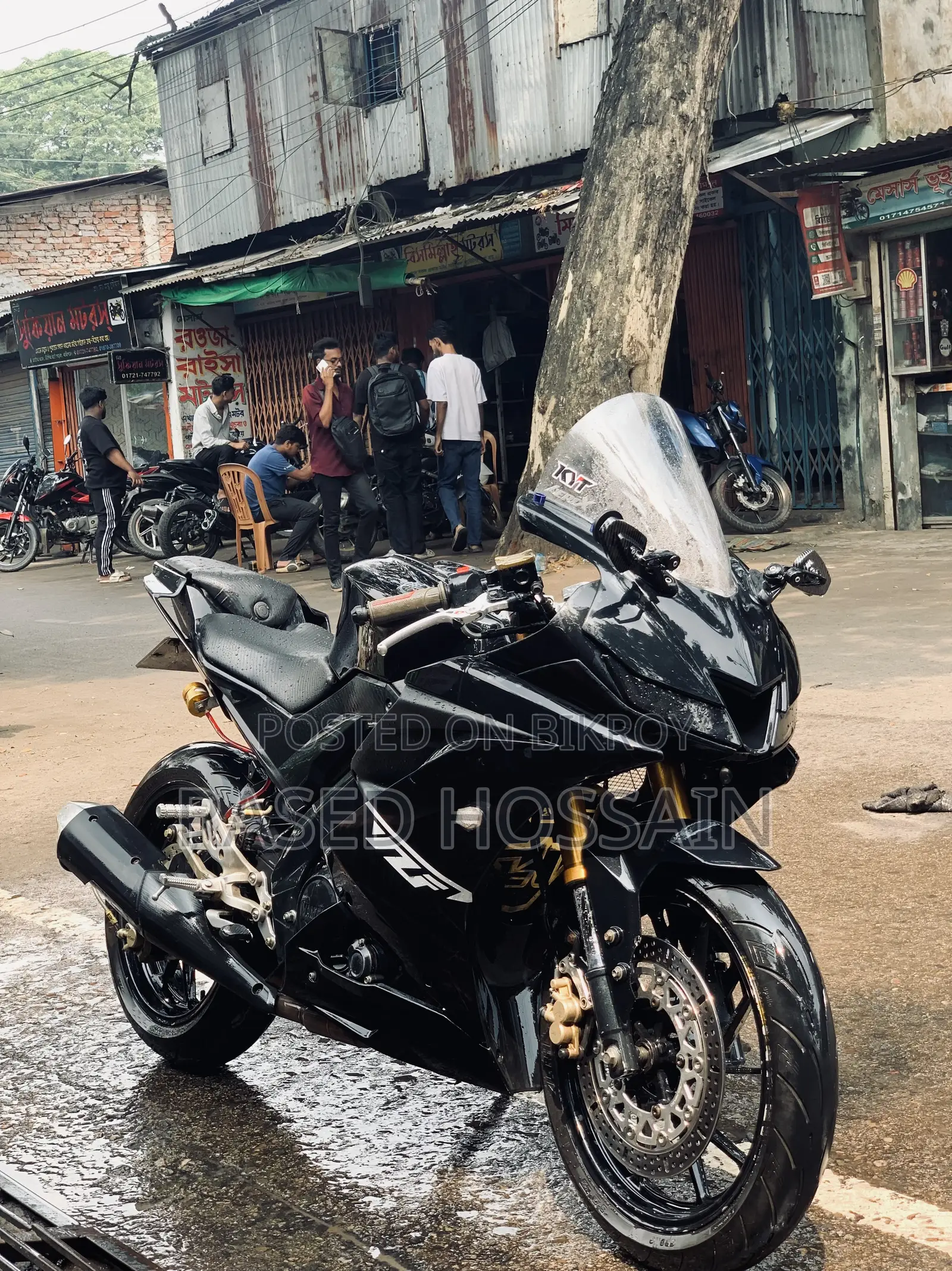 ইয়ামাহা আর১৫ ভি৩ ২০২০ কালো