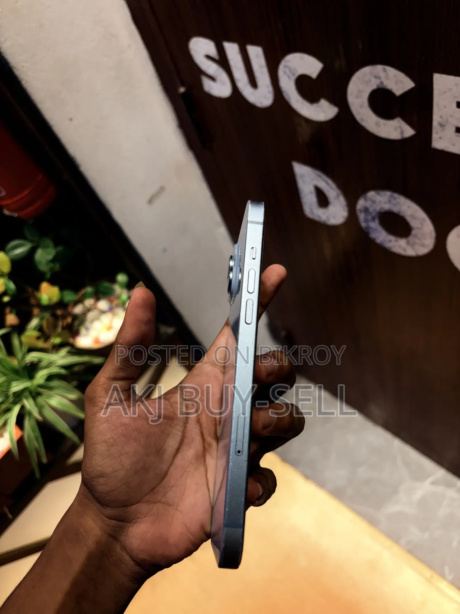 অ্যাপল আইফোন ১৪ প্লাস ১২৮ জিবি নীল