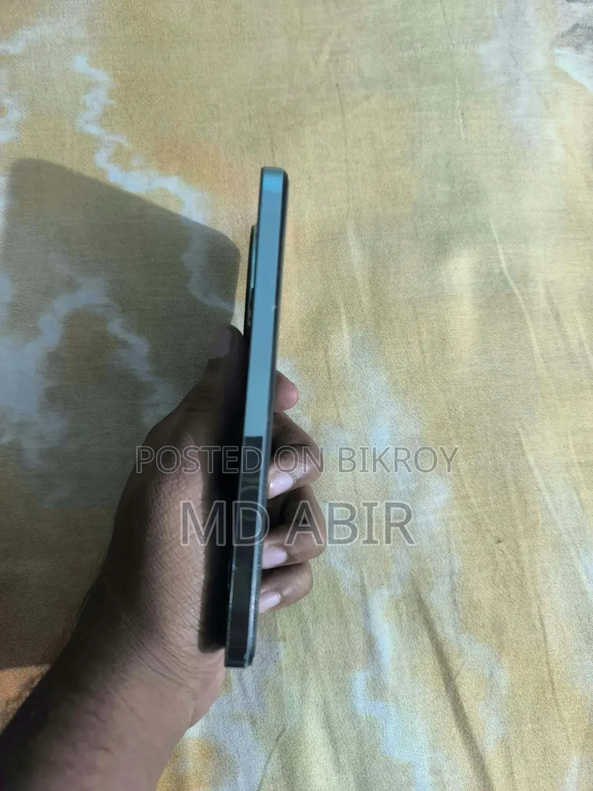 নতুন রিয়েলমি ১২+ ২৫৬ জিবি