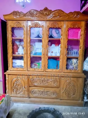 মেহগনি কাঠের ক্যাবিনেট একদম ফ্রেশ কন্ডিশন
