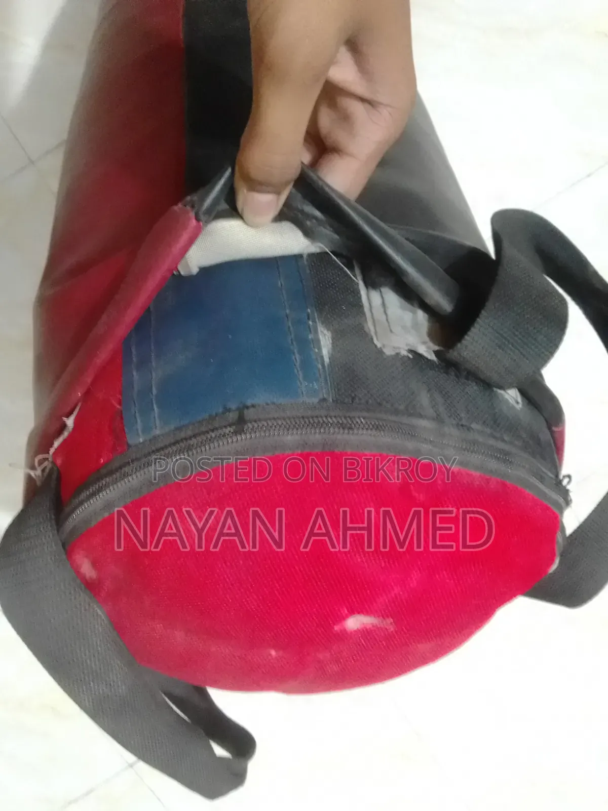 পাঞ্চিং ব্যাগ সাথে প্রেমিয়াম কোয়ালিটি লেদারের কভার