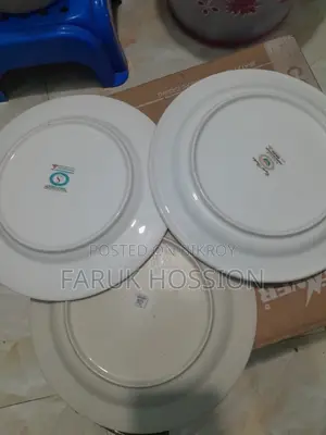 আর্জেন্ট বিক্রি করা হবে।ডেকারেটরে মালামাল।কাচের প্লেট ১৬৪,