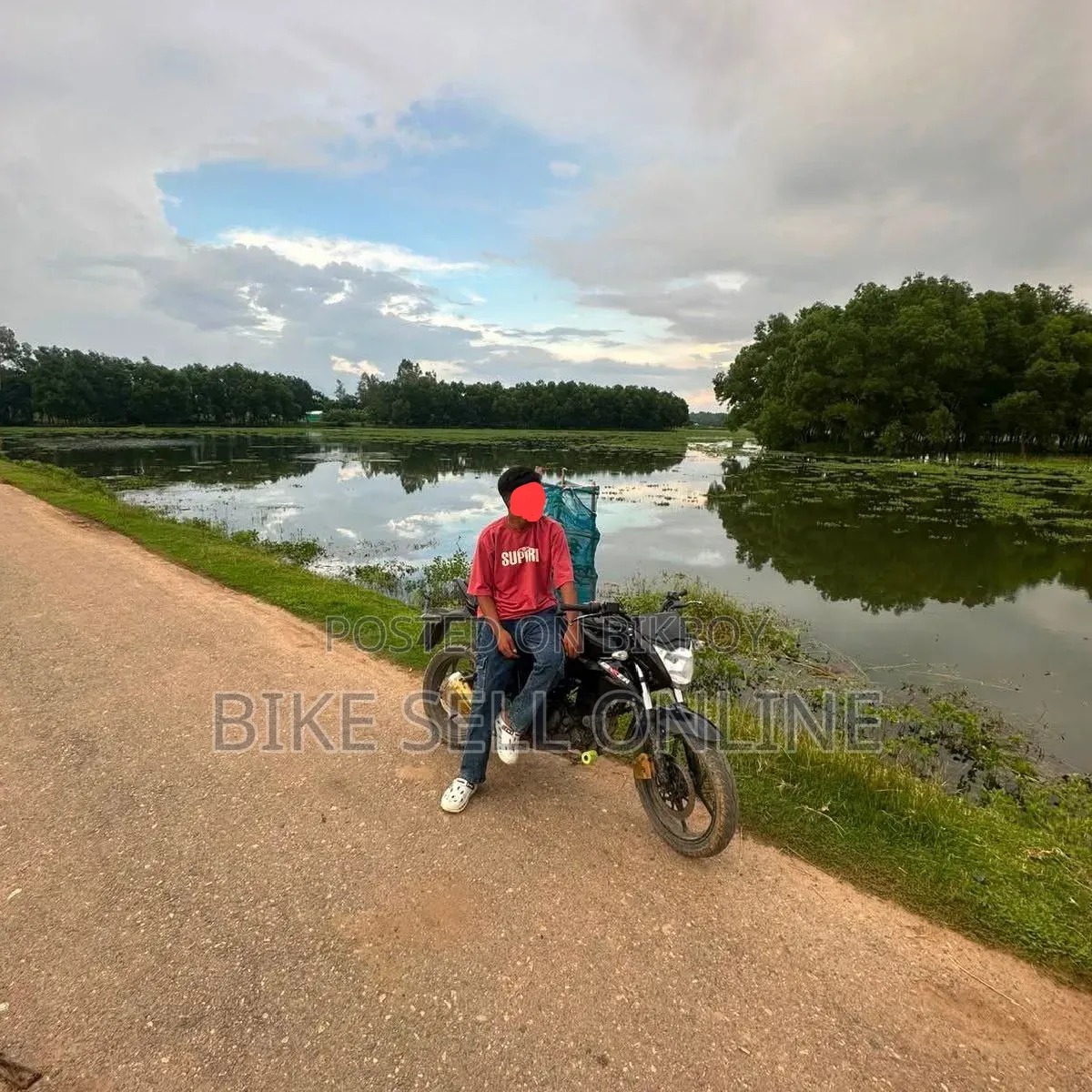 সুজুকি গিক্সার ২০২২ কালো