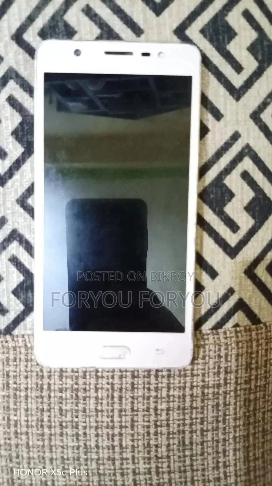 স্যামসাং গ্যালাক্সি জে৭ ম্যাক্স ৩২ জিবি গোল্ড