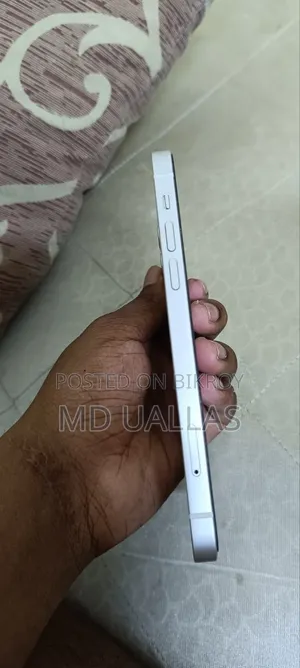 Apple iPhone 12 64 GB