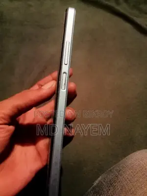 অপো এ১৭কে ৬৪ জিবি নীল