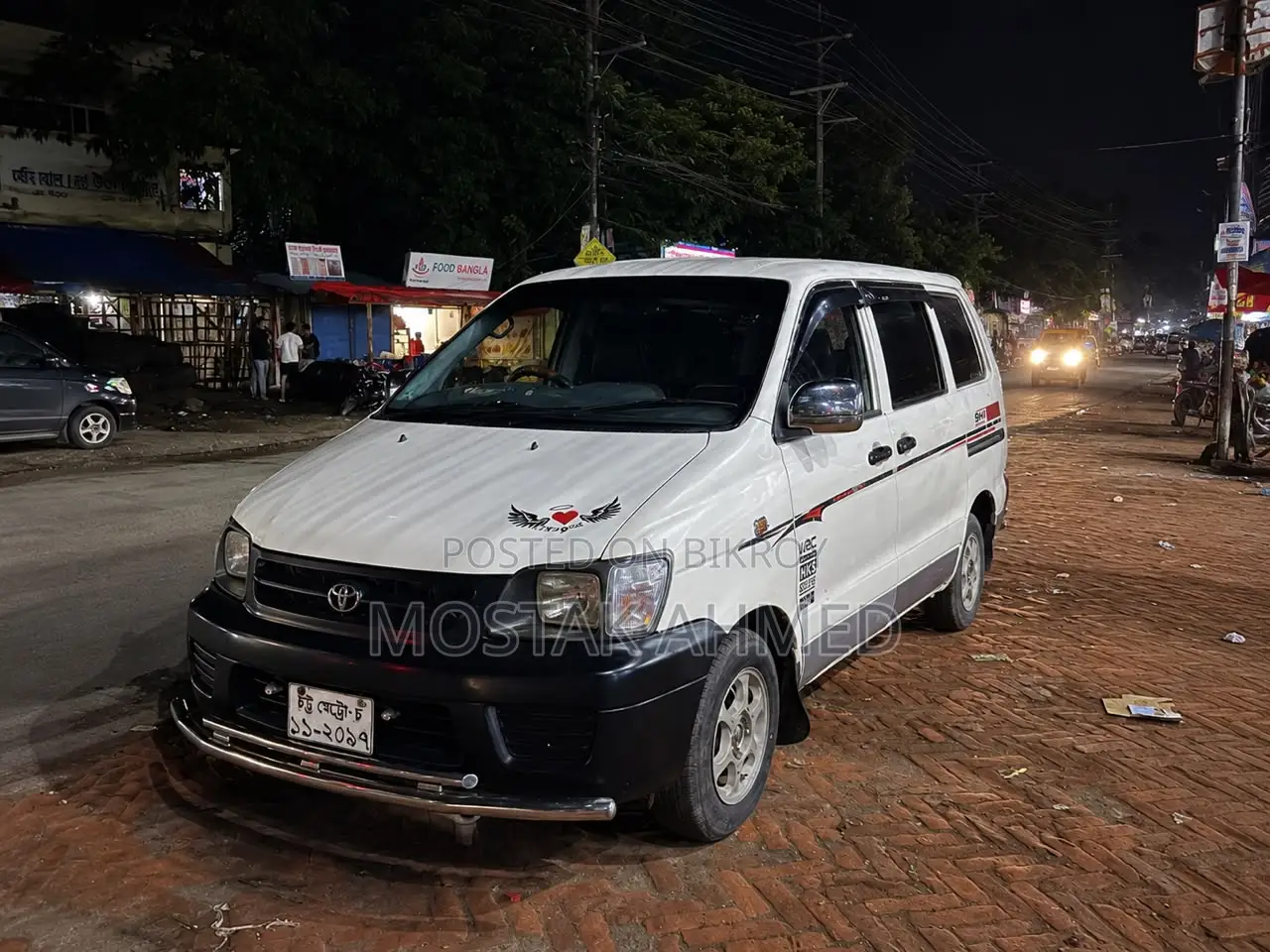 Toyota Noah 2.0 Front Wheel Drive (8 Seater) 2001 White