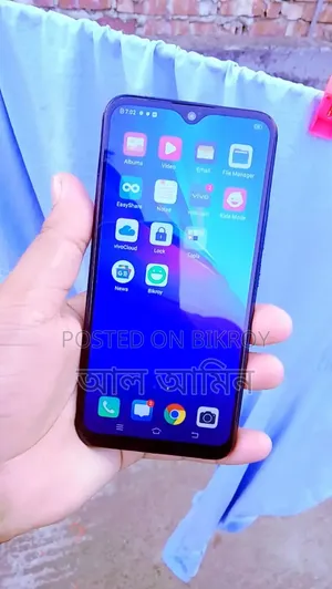 Vivo Y11 32 GB Blue