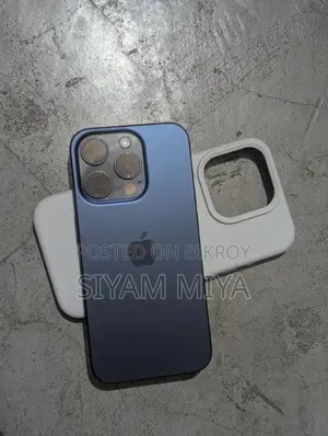 Apple iPhone 15 Pro 128 GB Blue